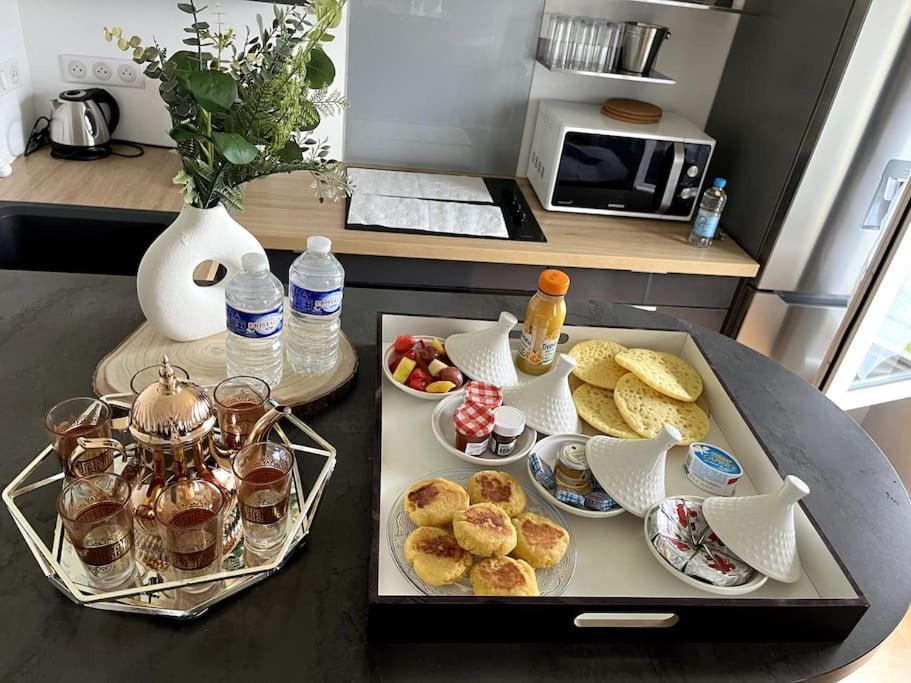 Wondersuite Appartement - Centre Ville Avec Parking Couvert -15Mn De Paris Et 10 Mn De Stade De France, Wifi, Netflix Deuil-la-Barre Zewnętrze zdjęcie