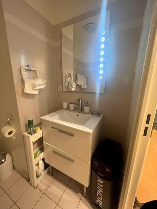 Wondersuite Appartement - Centre Ville Avec Parking Couvert -15Mn De Paris Et 10 Mn De Stade De France, Wifi, Netflix Deuil-la-Barre Zewnętrze zdjęcie